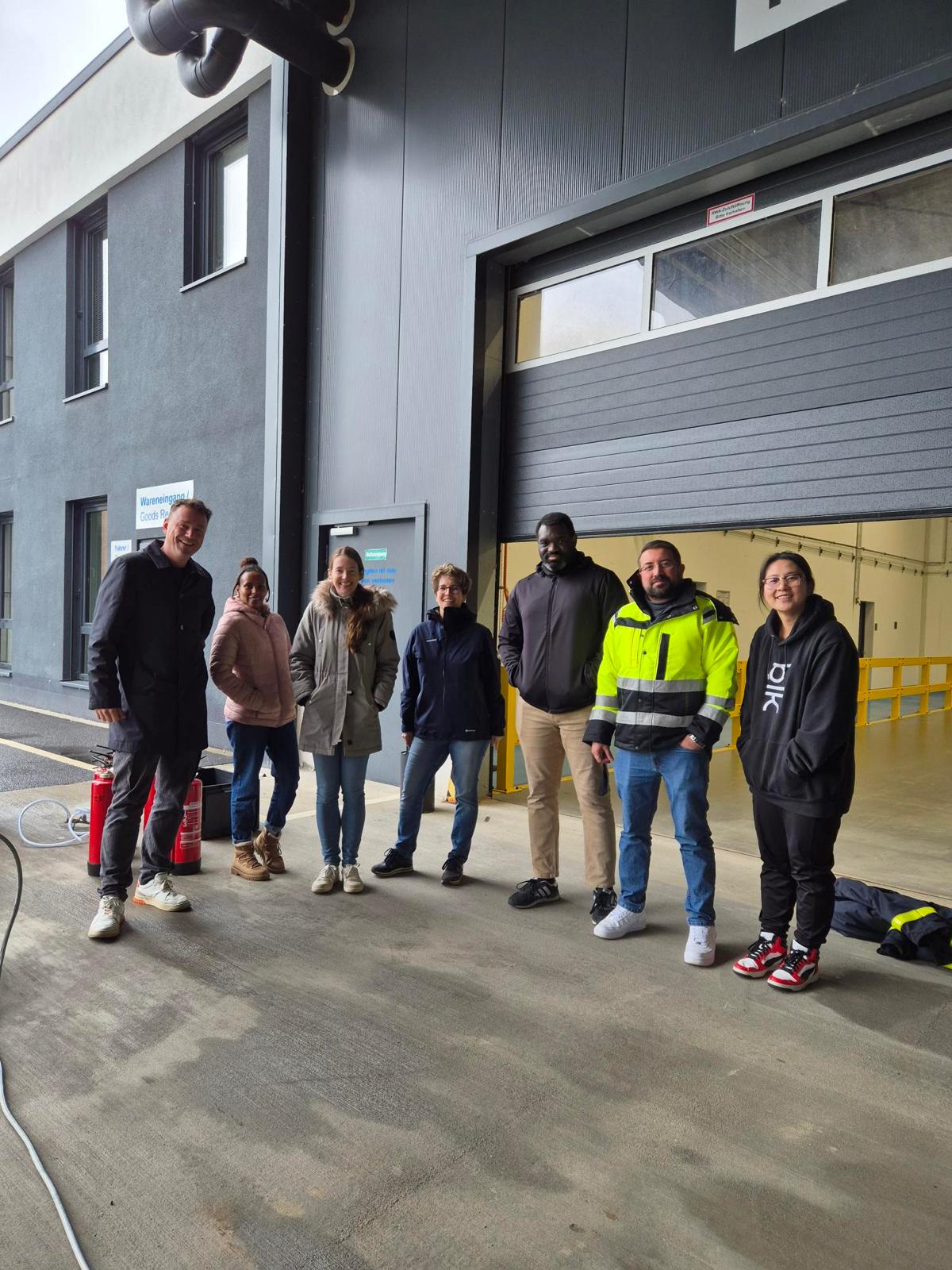 Marcel Beckers mit Seminarteilnehmern